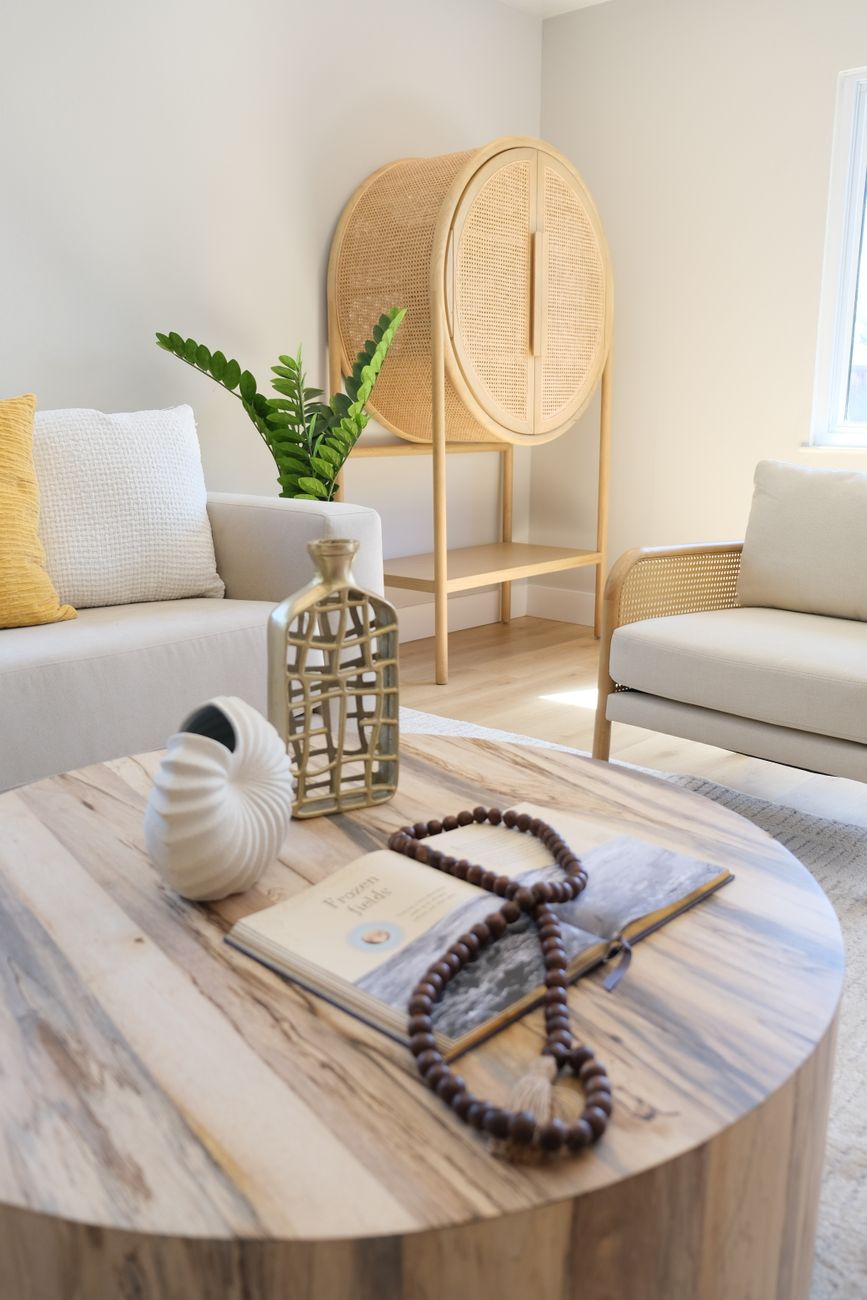 Kelowna real estate staged home