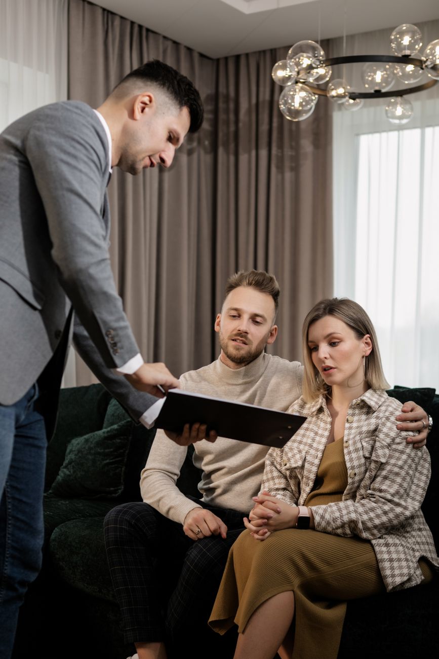 Kelowna real estate agents discussing home