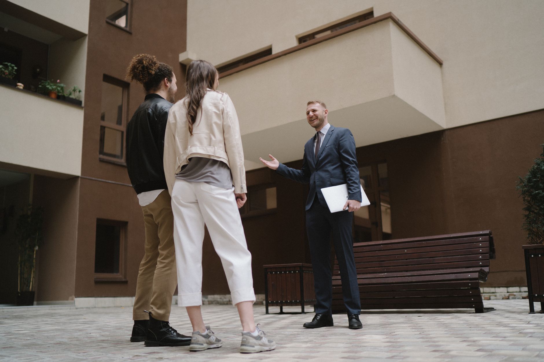 Kelowna real estate agent consultation